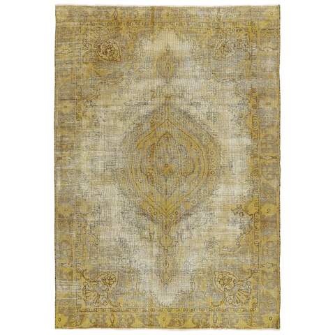 Vintage Royal Outlet